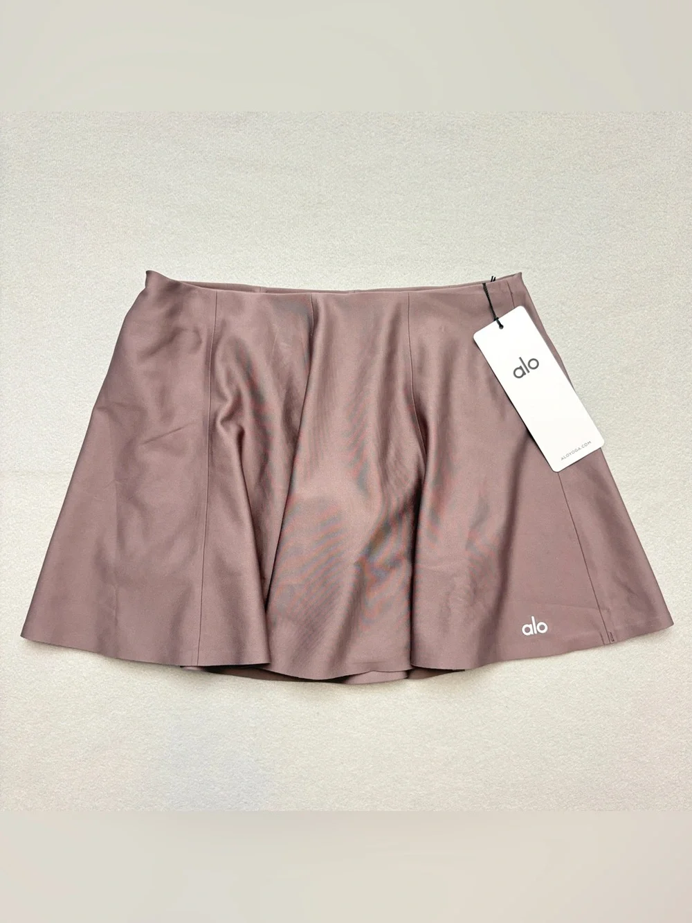 Alo Yoga Airlift Down The Line Tennis Skirt Raisinette NWT Size S